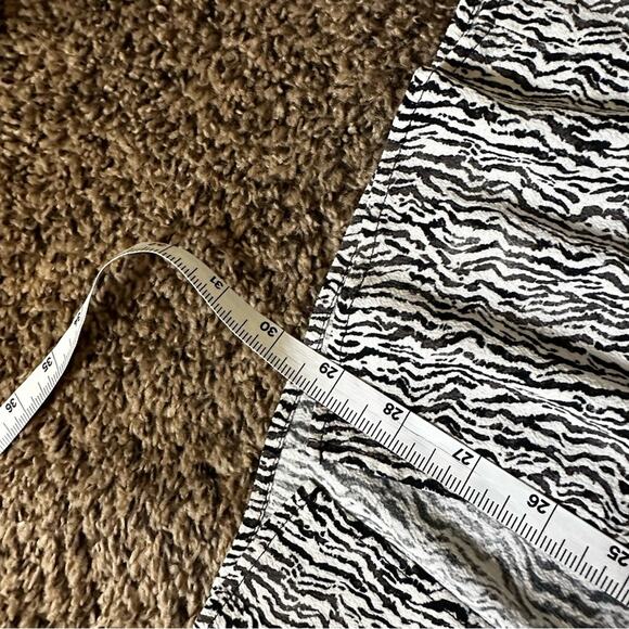 H&M women’s maxi skirt size 4 - Picture 8 of 8